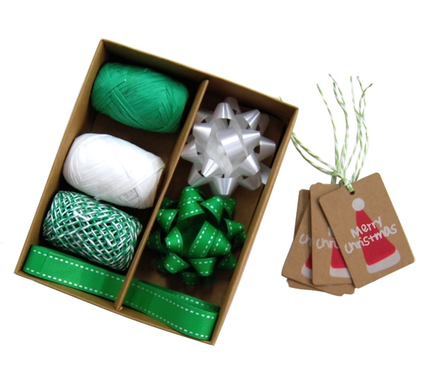 christmas gift wrap set green white christmas gift wrap set green white
