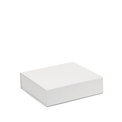 Small Gift Box - Matt White with Magnetic Closing Lid