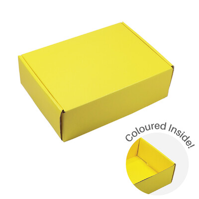 Medium Premium Mailing Box | Gift Box - All in One - Matt Yellow